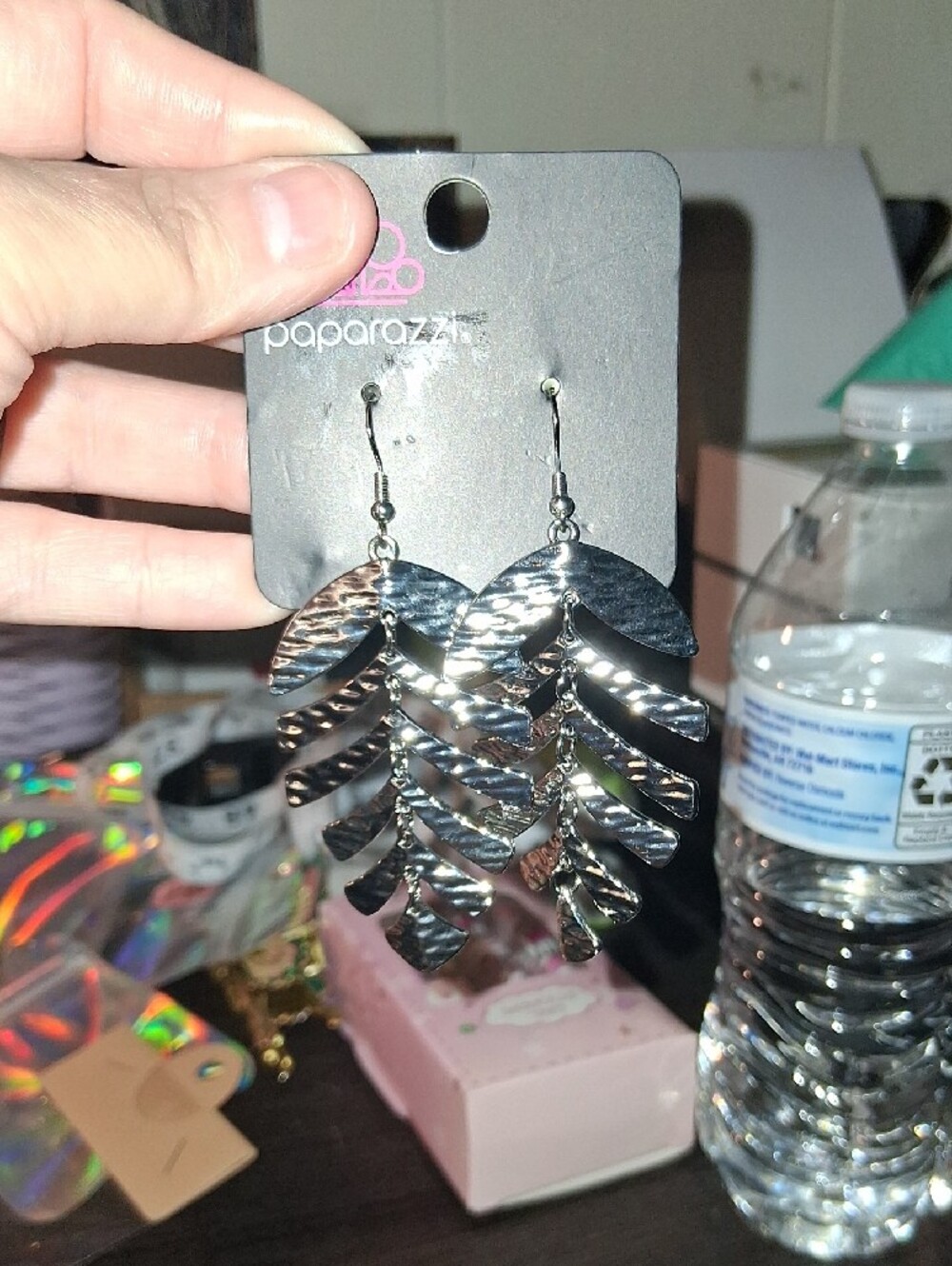 Accessories Subcategory Identification - Picture 4 of 5